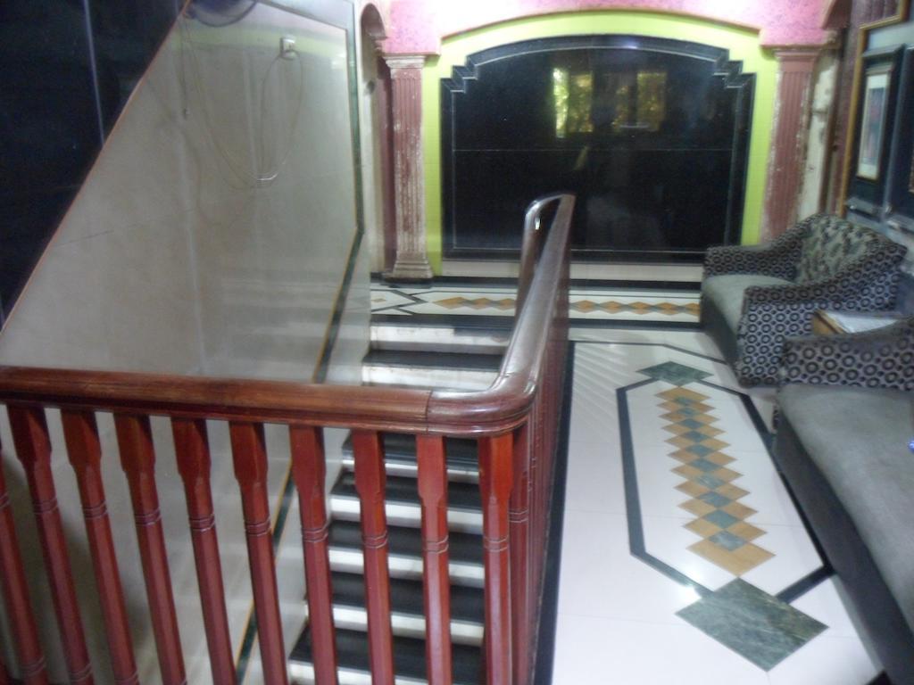 Hotel Happyland Mumbai Eksteriør bilde