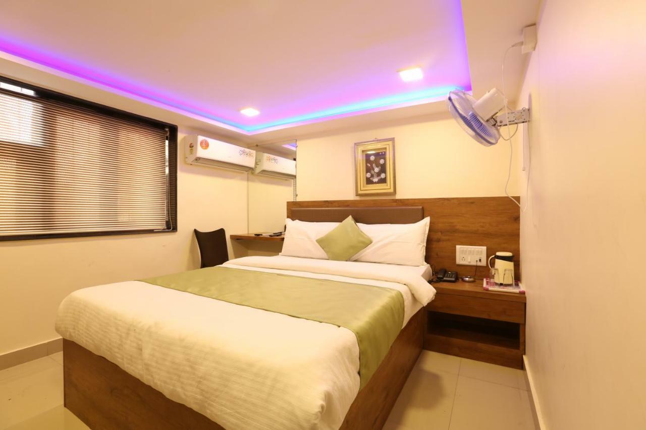 Hotel Happyland Mumbai Eksteriør bilde
