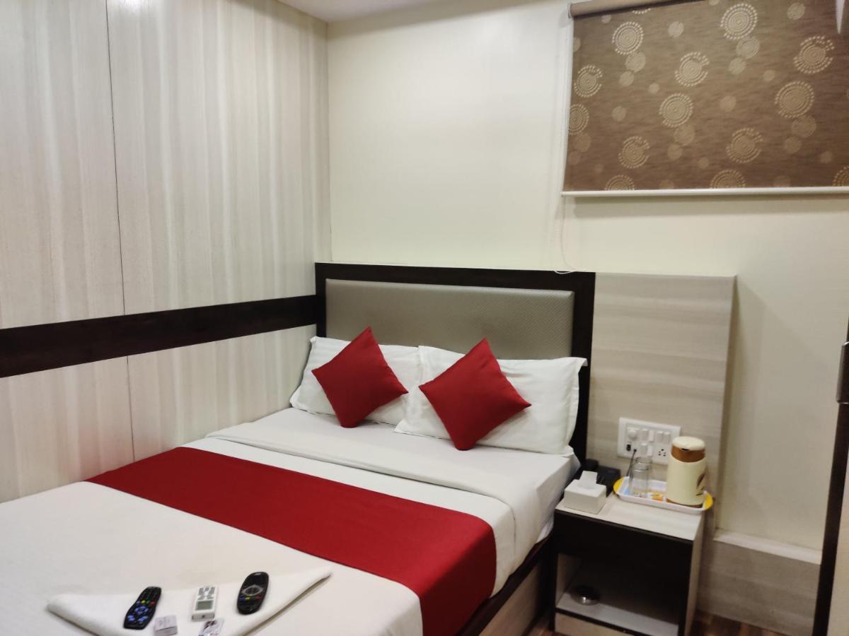 Hotel Happyland Mumbai Eksteriør bilde